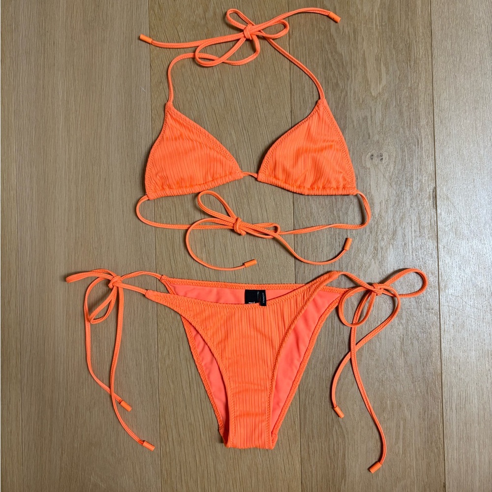 Bright orange triangl bikini